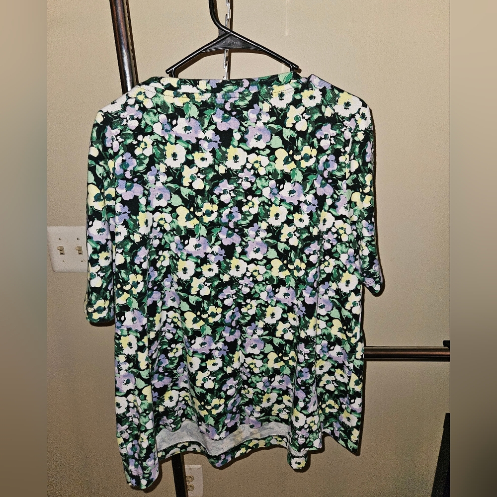 Croft & Barrow Shirt - Picture 2 of 2